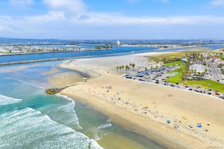 5123 Lotus St, San Diego, CA 92107