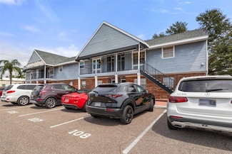 200 Country Club Dr Unit 108, Largo, FL 33771