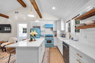 794 White Rd, Windham, VT 05359