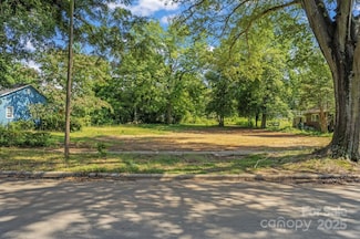 2413 Booker Ave, Charlotte, NC 28216