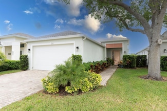 2172 Falls Manor, Vero Beach, FL 32967