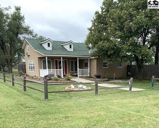 19 Utley Blvd, Marquette, KS 67464