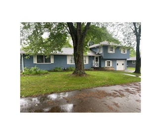 103 Fairview Ct, Fairwater, WI 53931
