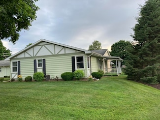 5168 Southglow Ct SE, Grand Rapids, MI 49508