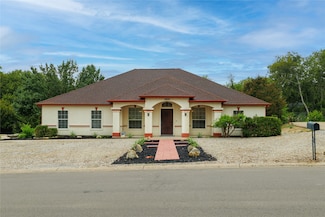 8809 Glen Hollow Dr, Fort Worth, TX 76179