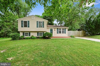 4355 Sycamore Dr, Hampstead, MD 21074