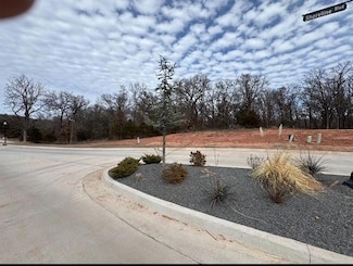 13800 Shoreline Blvd, Oklahoma City, OK 73013