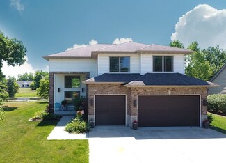 460 Logue Cir, Seneca, IL 61360