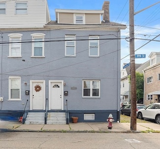 339 39th St, Pittsburgh, PA 15201