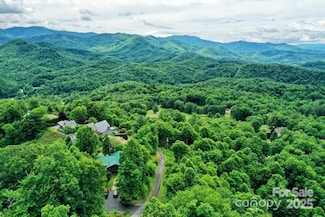478 Echo Ridge Rd, Whittier, NC 28789