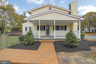 333 Center St, Elmer, NJ 08318