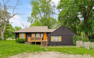 14213 S Haven Rd, Grandview, MO 64030