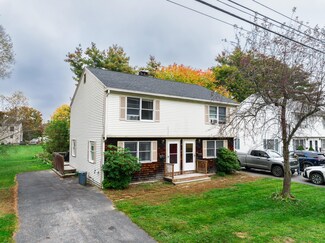 153 Hicks St, Portland, ME 04103