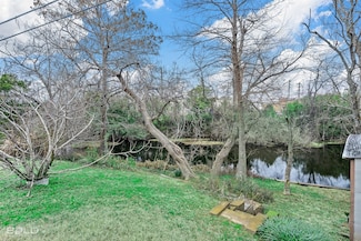 3025 W Cavett Dr, Shreveport, LA 71104