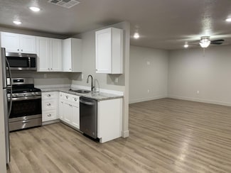 242 S 200 St E, Enterprise, UT 84725