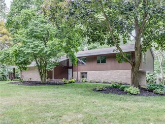 50 W Fairlawn Blvd, Akron, OH 44313