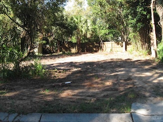 3300 E Lloyd St, Pensacola, FL 32503