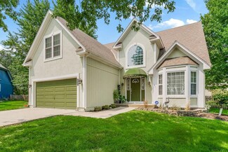 18254 W 155th Terrace, Olathe, KS 66062