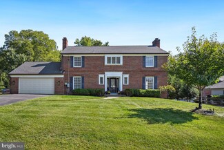 2420 E Gate Dr, Silver Spring, MD 20906