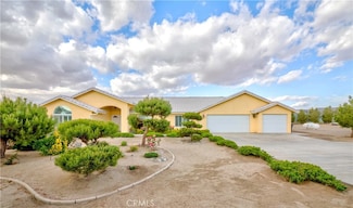 4428 Trumbo Ct, Phelan, CA 92371