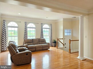 25348 Whippoorwill Terrace, Chantilly, VA 20152