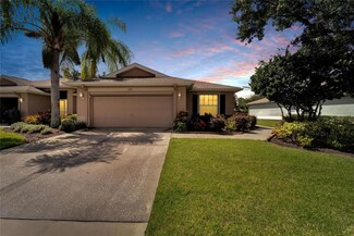 1255 Corinth Greens Dr Unit 31, Sun City Center, FL 33573