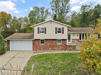 120 Windermere Dr, Saint Clairsville, OH 43950