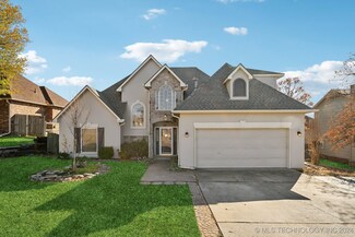 7404 W 40th St, Tulsa, OK 74107