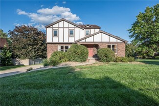 155 Carmella Dr, Irwin, PA 15642