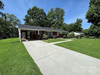 336 Crestside Dr SE, Concord, NC 28025