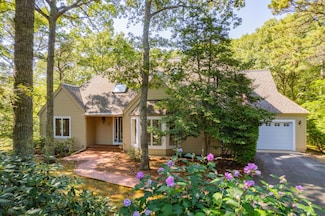 153 Uncle Percy's Rd, Mashpee, MA 02649