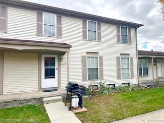 35487 Townley Dr Unit 282, Sterling Heights, MI 48312