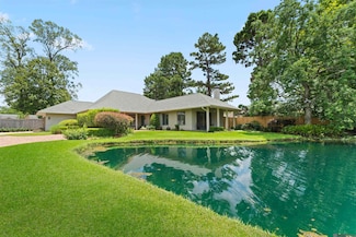 2141 Cove Ct, Baton Rouge, LA 70809