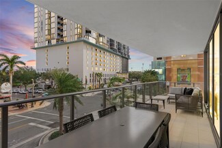 100 1st Ave N Unit 201, Saint Petersburg, FL 33701