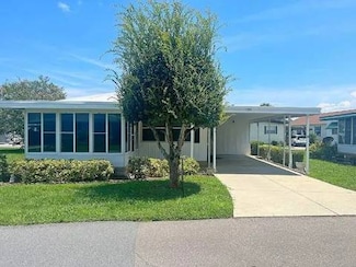 150 N Lake Dr, Leesburg, FL 34788