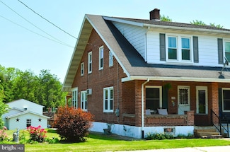 1702 S Main St, Bechtelsville, PA 19505