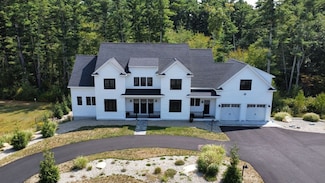 114 Country Club Way, Kingston, MA 02364