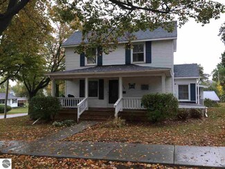430 N Maple St, Ithaca, MI 48847