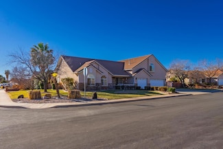 3423 Red Butte Dr, Santa Clara, UT 84765