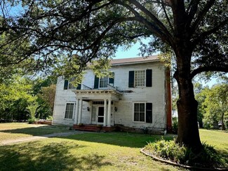 1577 W 3rd Ave, Corsicana, TX 75110