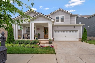 2265 Maytown Cir, Thompson's Station, TN 37179