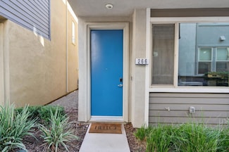 266 Box Ln, Sacramento, CA 95818