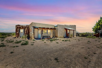 502 NE Frontage Rd, Polvadera, NM 87828