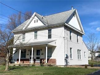 434 and 436 Union St, Columbiana, OH 44408
