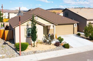 1123 Silver Coyote Dr, Sparks, NV 89436