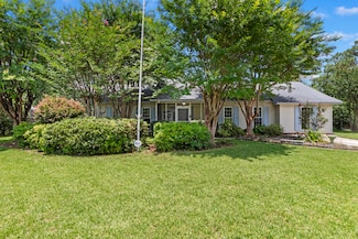 604 Longstreet St, Summerville, SC 29483