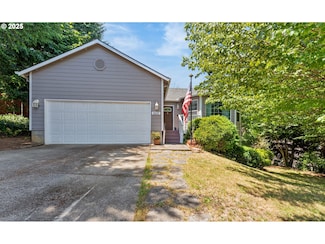 1422 SW Pioneer Dr, Willamina, OR 97396