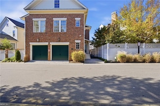 389 Dorsey Ln, Virginia Beach, VA 23451