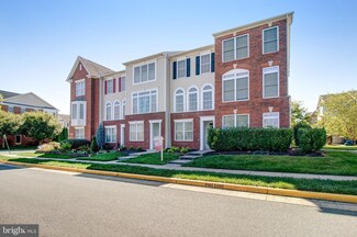 25103 Gunnery Square, Chantilly, VA 20152