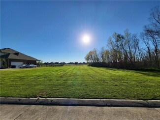 5531 S Eastover Dr, New Orleans, LA 70128